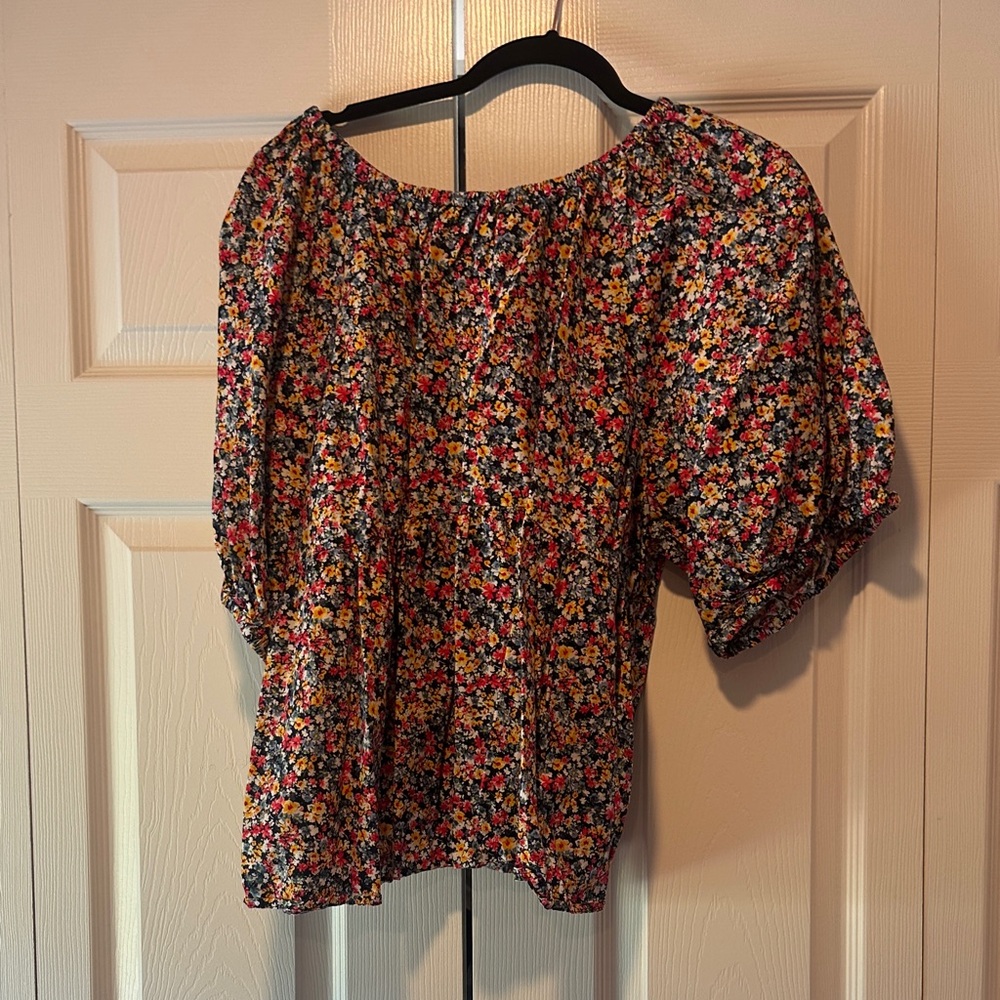 Old Navy Multicolor Floral Blouse